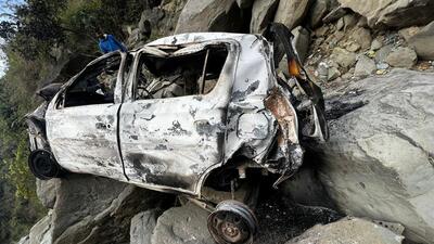 A mysterious blast in a car driven by an elderly couple created panic on Boulevard road on the banks of Dal Lake in Srinagar on Sunday, officials said. (HT File Photo/Representational image)
