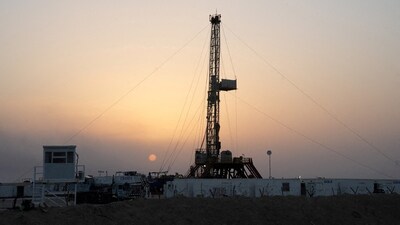 A general view shows an oil rig used in drilling at the Zubair oilfield in Basra, Iraq. (REUTERS)