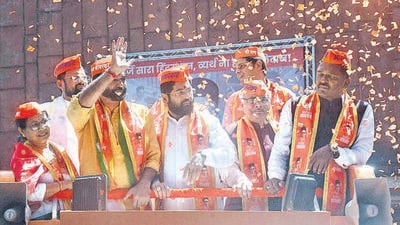 Thane, India - April, 02, 2023: Thane ShivSena (Shinde group ) and Thane BJP organized Savarkar Gaurav Yatra in Thane city on Sunday in which Maharashtra Chief Minister Eknath Shinde joined the yatra ,in Thane, in Mumbai, India, on, Sunday, April, 02, 2023. ( Praful Gangurde / HT Photo) Thane, India - April, 02, 2023: Thane ShivSena (Shinde group ) and Thane BJP organized Savarkar Gaurav Yatra in Thane city on Sunday in which Maharashtra Chief Minister Eknath Shinde joined the yatra ,in Thane, in Mumbai, India, on, Sunday, April, 02, 2023. ( Praful Gangurde / HT Photo)