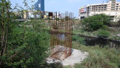 The authority began construction on the Chilla elevated road on January 25, 2019, but stopped it in March 2020. (Sunil Ghosh/HT Photo) The authority began construction on the Chilla elevated road on January 25, 2019, but stopped it in March 2020. (Sunil Ghosh/HT Photo)