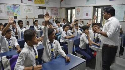 The policy mandates students of classes 5 and 8 to score at least 33% marks in each subject to get promoted to the next class (HT Archive) The policy mandates students of classes 5 and 8 to score at least 33% marks in each subject to get promoted to the next class (HT Archive)