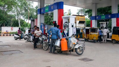 Petrol is being sold in Kolkata at ₹106.03 per litre and diesel at ₹92.76 per litre. (Representative) Petrol is being sold in Kolkata at ₹106.03 per litre and diesel at ₹92.76 per litre. (Representative)