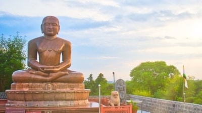 Mahavir Jayanti: Know shubh muhurat, rituals and puja vidhi (Unsplash) Mahavir Jayanti: Know shubh muhurat, rituals and puja vidhi (Unsplash)