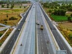 The 6-lane of Gujarat's Chiloda-Naroda highway section The 6-lane of Gujarat's Chiloda-Naroda highway section