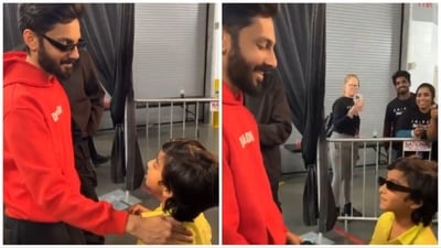 Anirudh with a young fan in the US. Anirudh with a young fan in the US.