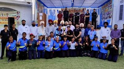 Girls team representing Ludhiana in Senior Punjab State Baseball Championship. (HT Photo) Girls team representing Ludhiana in Senior Punjab State Baseball Championship. (HT Photo)