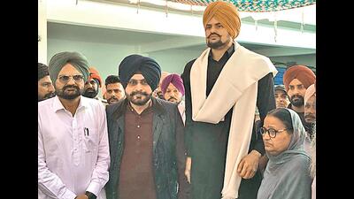 Punjab Congress leader Navjot Singh Sidhu on Monday charged the state government for using gangsters as “political pawns” to silence the opponents.