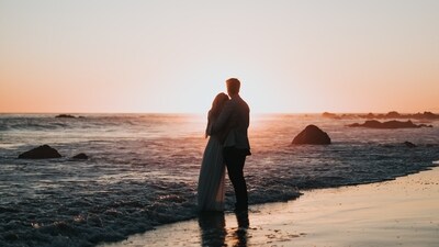 Beach Day - Spend a day at the beach, soaking up the sun, and taking a dip in the ocean. Bring a frisbee, volleyball, or a book to read while enjoying the waves. (Unsplash )