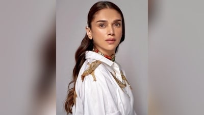 Aditi Rao Hydari's lehenga was a true masterpiece and a stunning representation of India's rich cultural heritage. The heavily embroidered garment featured intricate handiwork with beautiful floral and tree motifs adorning the fabric.&nbsp; (Instagram/@aditiraohydari)