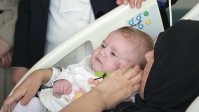 Baby who was rescued 128 hours after Turkey earthquake reunited with his mother. (Twitter) Baby who was rescued 128 hours after Turkey earthquake reunited with his mother. (Twitter)