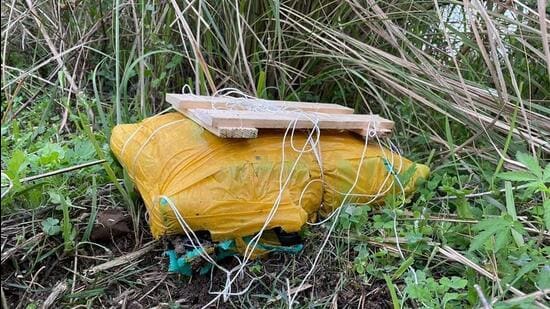 A bomb disposal squad was rushed to the spot. (Sourced)
