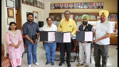 PAU inks pact with Mumbai-based firm for commercialisation of biogas plant PAU inks pact with Mumbai-based firm for commercialisation of biogas plant