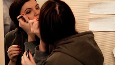 Zendaya to Taylor Swift, popular celebrity makeup looks you can create at home (Photo by Artem Labunsky on Unsplash) Zendaya to Taylor Swift, popular celebrity makeup looks you can create at home (Photo by Artem Labunsky on Unsplash)