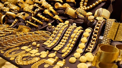 100 grams of 22K gold can be bought for ₹5,47,000 today, down by ₹3,000 from yesterday’s rate. (Representative) 100 grams of 22K gold can be bought for ₹5,47,000 today, down by ₹3,000 from yesterday’s rate. (Representative)