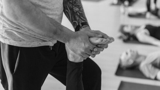 Reduces Stress and Anxiety: Body massages help in reducing the levels of cortisol in the body, which is a hormone that is produced in response to stress. By reducing cortisol levels, massages can help reduce feelings of stress and anxiety, resulting in a more relaxed and calm mind.(Unsplash)