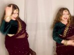 German woman dances to Saajanji Ghar Aaye. German woman dances to Saajanji Ghar Aaye.