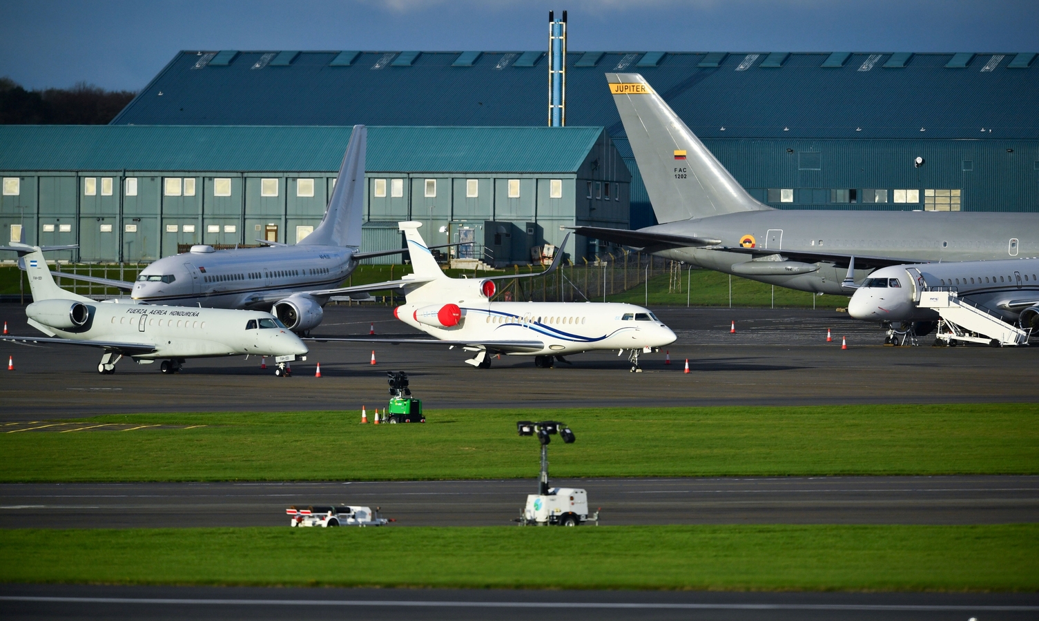 Cause and Effect | The skyrocketing cost of air travel on carbon emissions