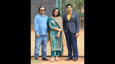 (L to R) Elsewhere Foundation co-founders Sukant Deepak and Nagina Bains with author Ashish Kaul at Chandigarh Press Club (HT Photo) (L to R) Elsewhere Foundation co-founders Sukant Deepak and Nagina Bains with author Ashish Kaul at Chandigarh Press Club (HT Photo)