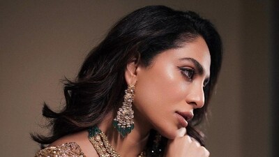 Sobhita Dhulipala's look was put together by Tanishq Malhotra and her makeup was done by Shraddha Mishra. (Instagram/@sobhitad) Sobhita Dhulipala's look was put together by Tanishq Malhotra and her makeup was done by Shraddha Mishra. (Instagram/@sobhitad)