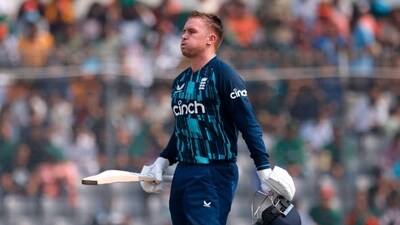 Cricket - Second ODI - Bangladesh v England - Sher-e-Bangla National Cricket Stadium, Dhaka, Bangladesh - March 3, 2023 England's Jason Roy celebrates after reaching his century REUTERS/Adnan Abidi (REUTERS)