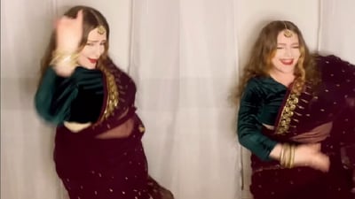 German woman dances to Saajanji Ghar Aaye. (Instagram/@nina) German woman dances to Saajanji Ghar Aaye. (Instagram/@nina)