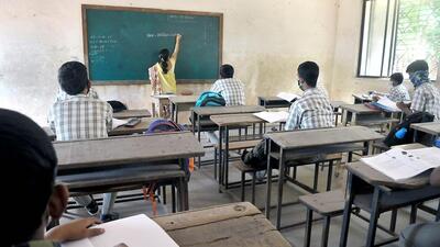 Apart from state board schools, 1,700 other schools which are running unofficially in the state have been inspected recently. A delegation of education officials had gone to inspect these schools. Out of them, errors have been found in the documents of about 800 schools. (REPRESENTATIVE PHOTO)