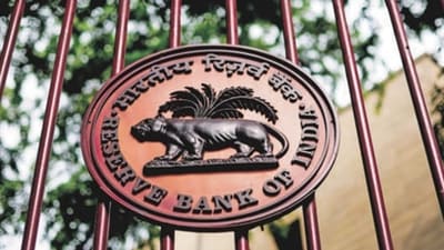In RBI’s industrial outlook survey, the cost of raw materials is no longer as big a drag. Within the services outlook survey, selling prices have risen and profit margins have widened after shrinking for a few quarters (MINT) In RBI’s industrial outlook survey, the cost of raw materials is no longer as big a drag. Within the services outlook survey, selling prices have risen and profit margins have widened after shrinking for a few quarters (MINT)