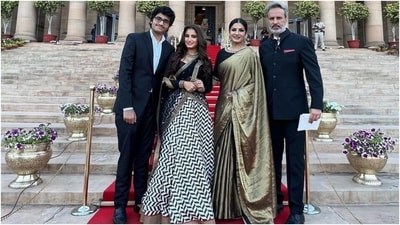 Raveena wore the gold saree with elegant and statement-worthy traditional jewels, including pearl and gold jhumkis, an ornate gold bracelet, and statement rings. In the end, she chose kohl-lined eyes, sleek eyeliner, subtle eye shadow, plum lip shade, darkened brows, blushed cheekbones, mascara on the lashes, a dewy base, and beaming highlighter.&nbsp; (Instagram)