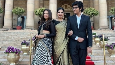 Lastly, a centre-parted sleek bun adorned with a white floral gajra and a dainty black bindi gave the finishing touch to Raveena's ethnic attire for the special occasion.&nbsp; (Instagram)
