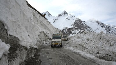 This plan was apparent with the repeated border incursion attempts and skirmishes along the frontier, but has been made clearer now. ((Waseem Andrabi /HT Photo)) This plan was apparent with the repeated border incursion attempts and skirmishes along the frontier, but has been made clearer now. ((Waseem Andrabi /HT Photo))