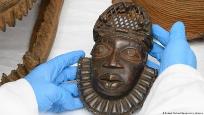 The Benin Bronzes have become a symbol of debates about restitution and colonial capture of native art (Robert Michael/dpa/picture alliance ) The Benin Bronzes have become a symbol of debates about restitution and colonial capture of native art (Robert Michael/dpa/picture alliance )