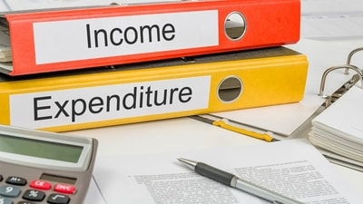 Individual taxpayers have the option to select whether they want to be in the old tax regime. (Representative) Individual taxpayers have the option to select whether they want to be in the old tax regime. (Representative)