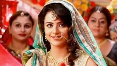 Prachi Tehlan in a still from Diya Aur Baati Hum.