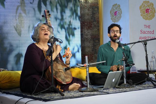 Shabnam Virmani and Swagath Sivakumar at The Earth Urban Haat (Photo courtesy The Sacred Amritsar)
