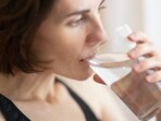 Set a good example: Lead by example and make sure you're drinking enough water too. Kids are more likely to follow suit if they see their parents drinking water regularly. Set a good example: Lead by example and make sure you're drinking enough water too. Kids are more likely to follow suit if they see their parents drinking water regularly.