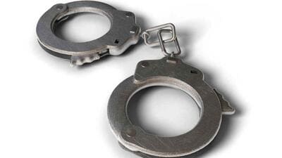 Delhi Police have arrested a 29-year-old woman a week after a 54-year-old businessman was found dead at a hotel room in Safdarjung Enclave in south Delhi. (Representative image) Delhi Police have arrested a 29-year-old woman a week after a 54-year-old businessman was found dead at a hotel room in Safdarjung Enclave in south Delhi. (Representative image)