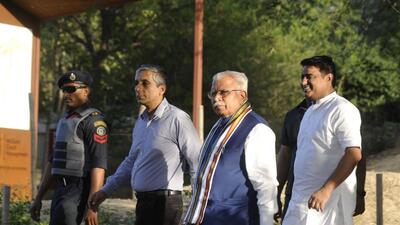 Gurugram, India-April 07, 2023: Manohar Lal Khattar, Chief Minister of Haryana and Sudhir Rajpal, CEO, GMDA visit the rejuvenation and beautification of Sikandarpur water body at Sikandarpur village near Guru Dronacharya metro station, in Gurugram, India, on Friday, 07 April 2023. (Photo by Parveen Kumar/Hindustan Times)