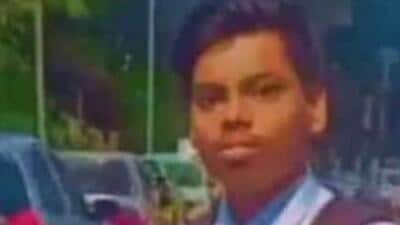 The auto driver has been identified as Kisan Manohar Shyamsundar, 38, a resident of Karava and the bus driver as Ravindra Rajendra Wagh – a resident of Shiravane village. The duo has been booked under section 279 (driving or riding in a public way so rashly or negligently as to endanger human life) and 304A (causing death by negligence) of the IPC and sections of the Motor Vehicle Act. (HT PHOTO) The auto driver has been identified as Kisan Manohar Shyamsundar, 38, a resident of Karava and the bus driver as Ravindra Rajendra Wagh – a resident of Shiravane village. The duo has been booked under section 279 (driving or riding in a public way so rashly or negligently as to endanger human life) and 304A (causing death by negligence) of the IPC and sections of the Motor Vehicle Act. (HT PHOTO)