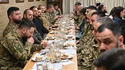 Ukrainian President Volodymyr Zelensky (L-C) attending a Iftar fast-breaking meal with Muslim Ukrainian servicemen, during the Muslim holy month of Ramadan in Kyiv. (AFP) Ukrainian President Volodymyr Zelensky (L-C) attending a Iftar fast-breaking meal with Muslim Ukrainian servicemen, during the Muslim holy month of Ramadan in Kyiv. (AFP)