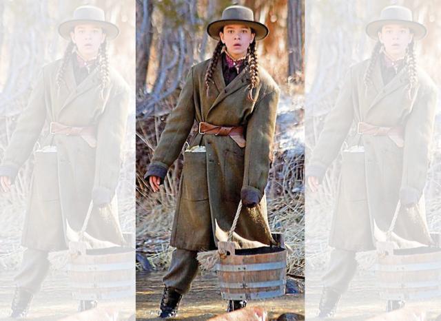 In the 2010 movie True Grit, set in 1878, the dialogue uses no modern contractions – can’t, she’d, you’ve. It’s largely why the film feels so stiff and slow. In the 2010 movie True Grit, set in 1878, the dialogue uses no modern contractions – can’t, she’d, you’ve. It’s largely why the film feels so stiff and slow.