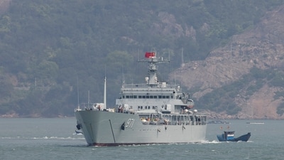 A Chinese warship sails during a military drill near Fuzhou, Fujian Province, near the Taiwan-controlled Matsu Islands that are close to the Chinese coast, China, April 8, 2023. (REUTERS)