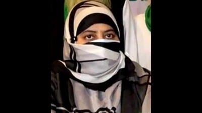 Gangster-politician Atiq Ahmed’s wife Shaista Parveen. (Ht file photo) Gangster-politician Atiq Ahmed’s wife Shaista Parveen. (Ht file photo)