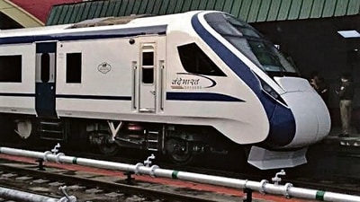 Vande Bharat Express train is the fastest train in India, with a top speed of 180 kmph. (MINT_PRINT) Vande Bharat Express train is the fastest train in India, with a top speed of 180 kmph. (MINT_PRINT)