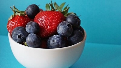 Berries such as blueberries, strawberries, raspberries, and blackberries are packed with antioxidants and vitamin C, which can help protect your skin from damage and keep it looking young. These juicy berries also help brighten your skin and promote collagen production. (Pexels) Berries such as blueberries, strawberries, raspberries, and blackberries are packed with antioxidants and vitamin C, which can help protect your skin from damage and keep it looking young. These juicy berries also help brighten your skin and promote collagen production. (Pexels)