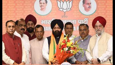 Ahead of the high-stakes May 10 Jalandhar Lok Sabha bypoll, former Shiromani Akali Dal (SAD) MLA Inder Iqbal Singh Atwal, son of veteran Akali leader Charanjit Singh Atwal, joined the Bharatiya Janta Party (BJP) in New Delhi on Sunday Ahead of the high-stakes May 10 Jalandhar Lok Sabha bypoll, former Shiromani Akali Dal (SAD) MLA Inder Iqbal Singh Atwal, son of veteran Akali leader Charanjit Singh Atwal, joined the Bharatiya Janta Party (BJP) in New Delhi on Sunday