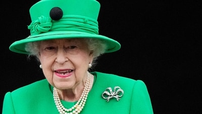 Queen Elizabeth II Health Concerns: Britain's Queen Elizabeth II at the Buckingham Palace balcony. (AFP) Queen Elizabeth II Health Concerns: Britain's Queen Elizabeth II at the Buckingham Palace balcony. (AFP)