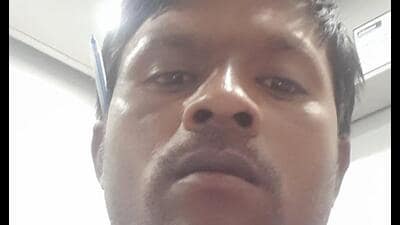 Lucknow municipal corporation staff stuck in LDA apartment lift, rescued (sourced) Lucknow municipal corporation staff stuck in LDA apartment lift, rescued (sourced)