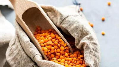 The last month saw prices of nearly every kitchen essential, starting from pulses, spices, cooking oil, vegetables surge significantly in Ludhiana. (HT File) The last month saw prices of nearly every kitchen essential, starting from pulses, spices, cooking oil, vegetables surge significantly in Ludhiana. (HT File)