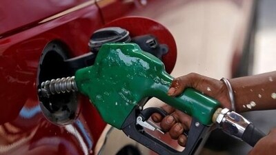 In Kolkata, petrol can be bought at ₹106.03 per litre and diesel for ₹92.76 per litre. (Reuters) In Kolkata, petrol can be bought at ₹106.03 per litre and diesel for ₹92.76 per litre. (Reuters)