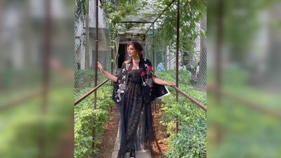 Sonali Bendre's quirky yet fashionable outfit is from the collection of the label Shahin Mannan.&nbsp; (Instagram/@iamsonalibendre)